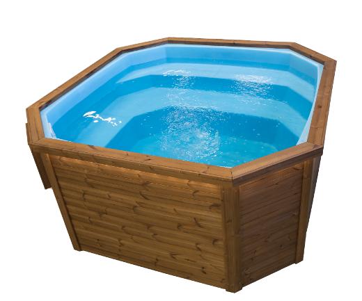 De Kirami Premium Woody XL is een zeer ruime hottub van hoge kwaliteit 