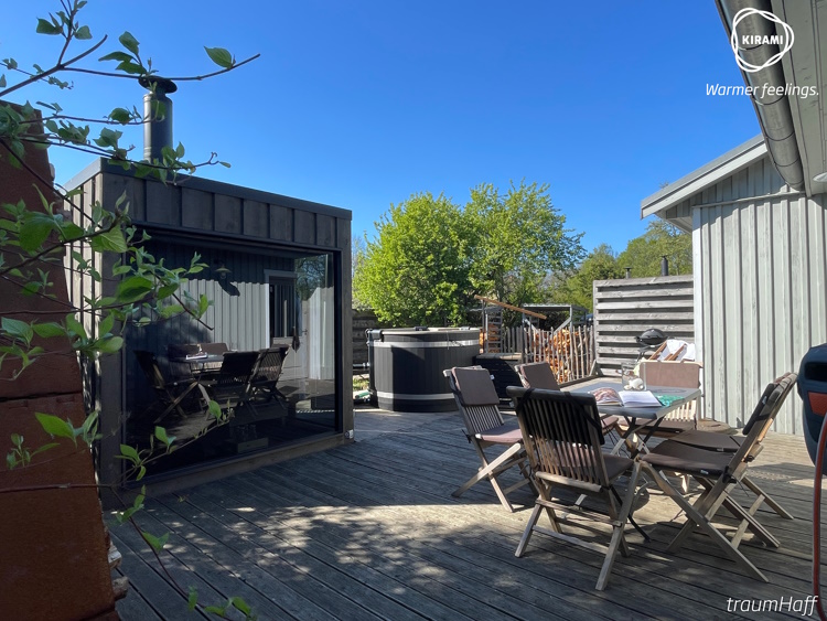 traumHaff | Tuinsauna en hottub: de perfecte match | Kirami buitensauna’s