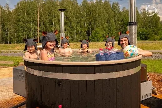 Kirami Hottubmutsen Bear