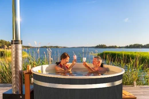 Premium Pearly M on a terrace