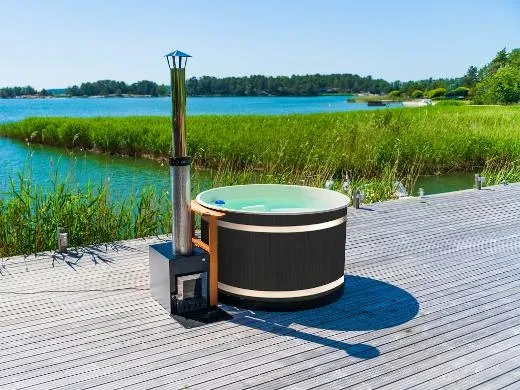 Premium Pearly M on a terrace