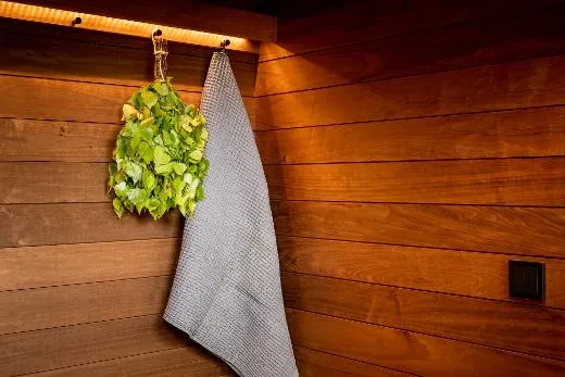 Kirami FinVision® -kleedruimte S Misty – optioneel accessoire: kleerhanger