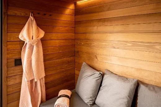 Licht, een goede geur en een warm gevoel, dat is waar Kirami FinVision® -lounge M Misty van gemaakt is