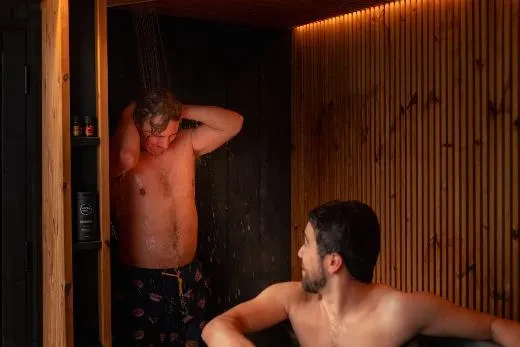 Buitendouche op het terras | Kirami FinVision® Annex