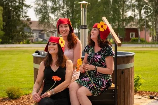 Kirami Hottubmutsen Lady Marie